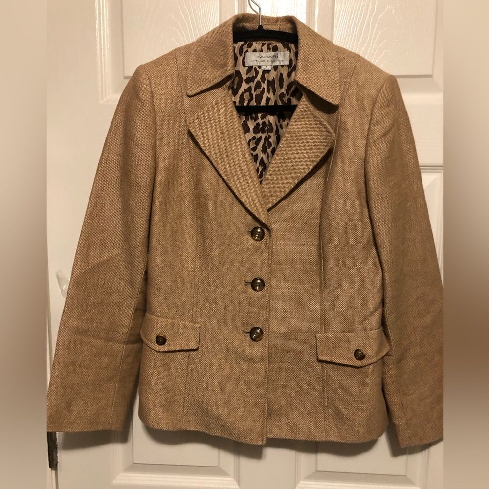TAHARI BY ARTHUR S LEVINE CASUAL LINED BLAZER SIZE 8